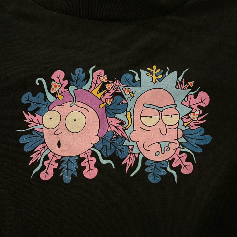 Primitive Rick and Morty size Small
